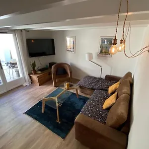 Tiny House - Maison De Au Centre D'annecy Terrasse&climatisation Hébergement de vacances Annecy